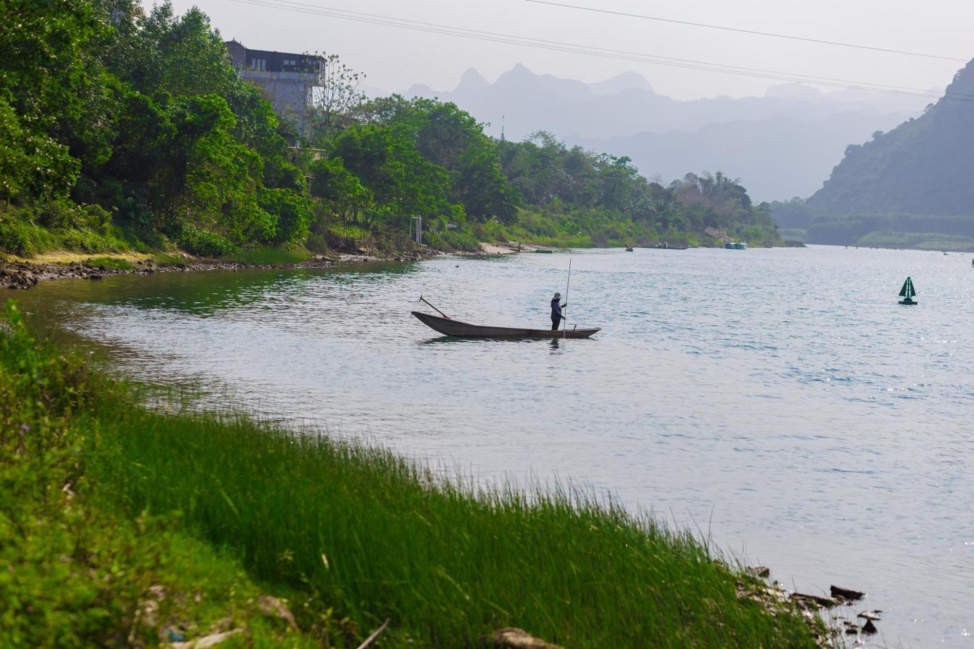 Son River Homestay Phong Nha Exterior foto