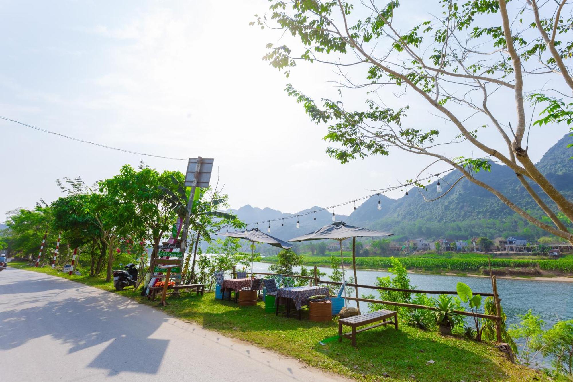 Son River Homestay Phong Nha Exterior foto