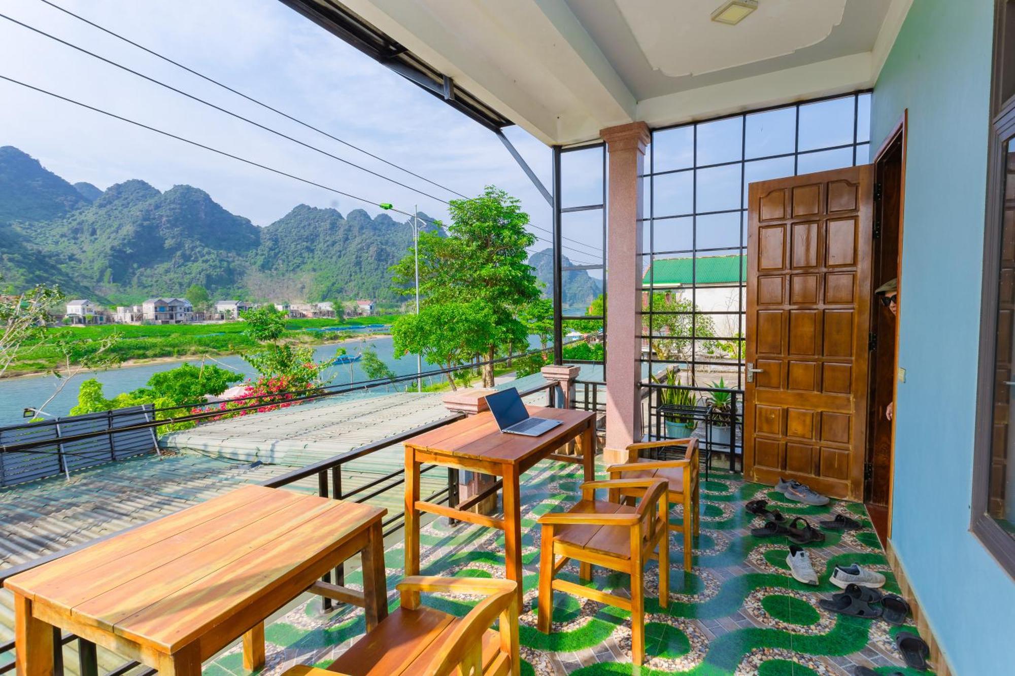 Son River Homestay Phong Nha Exterior foto