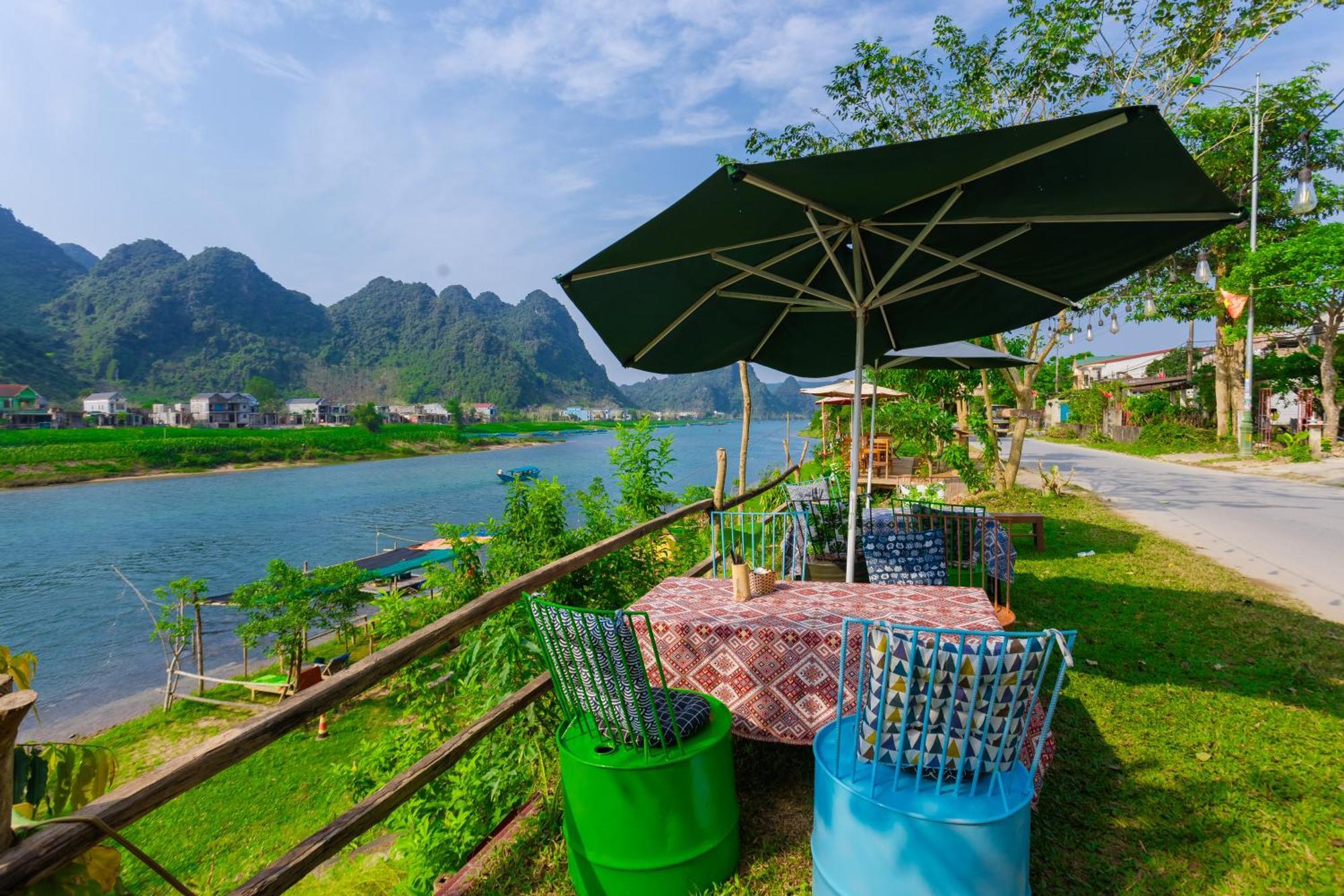 Son River Homestay Phong Nha Exterior foto