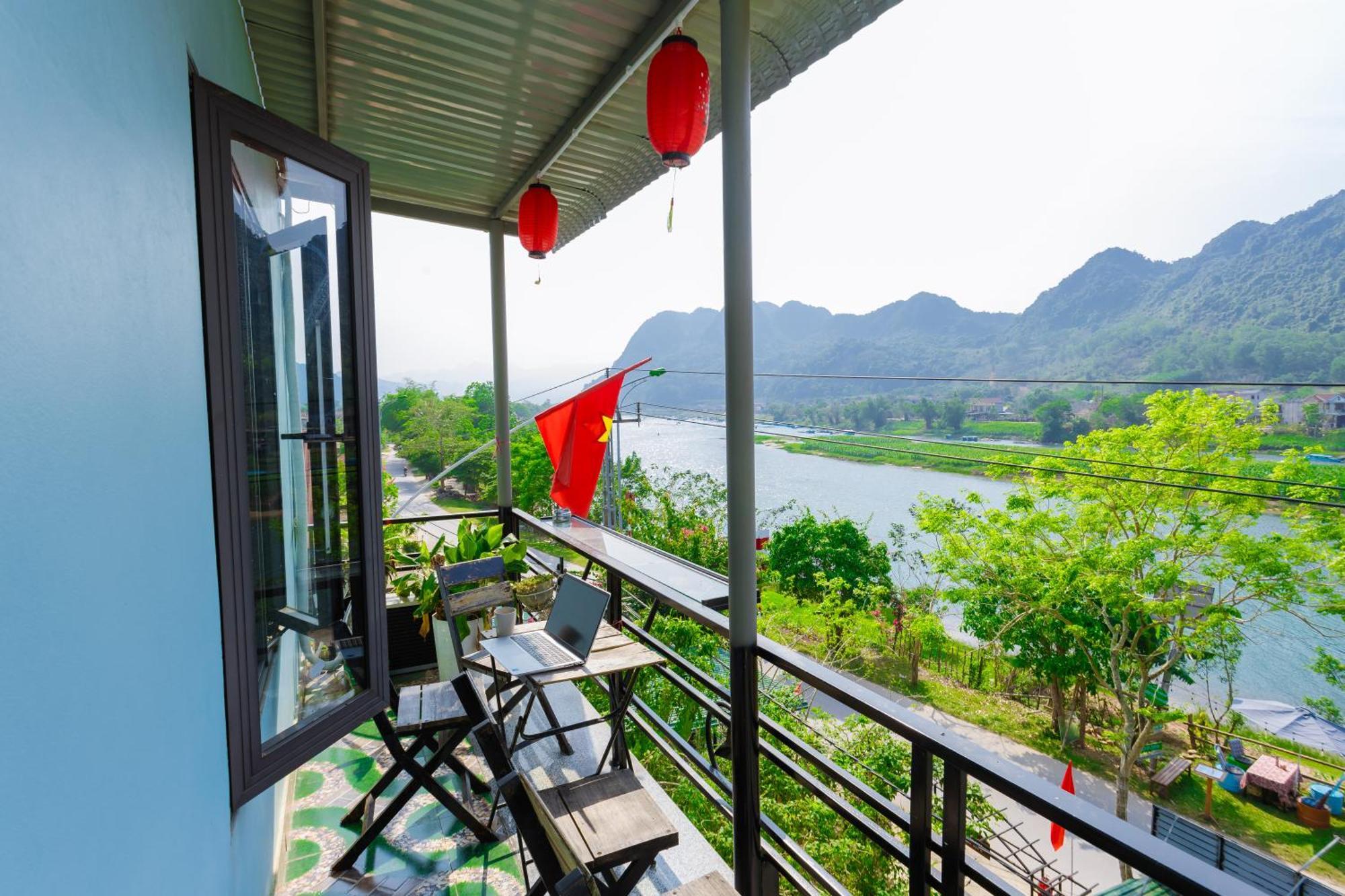 Son River Homestay Phong Nha Exterior foto