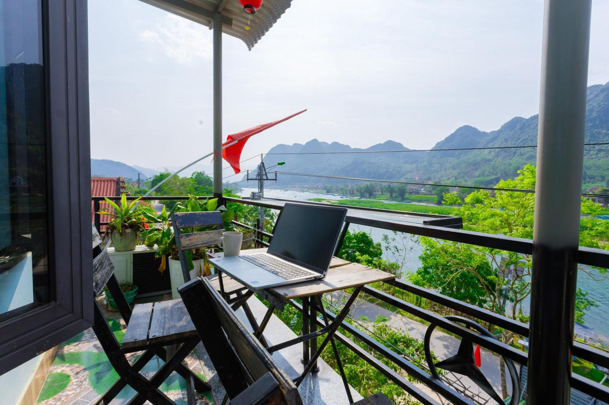 Son River Homestay Phong Nha Exterior foto